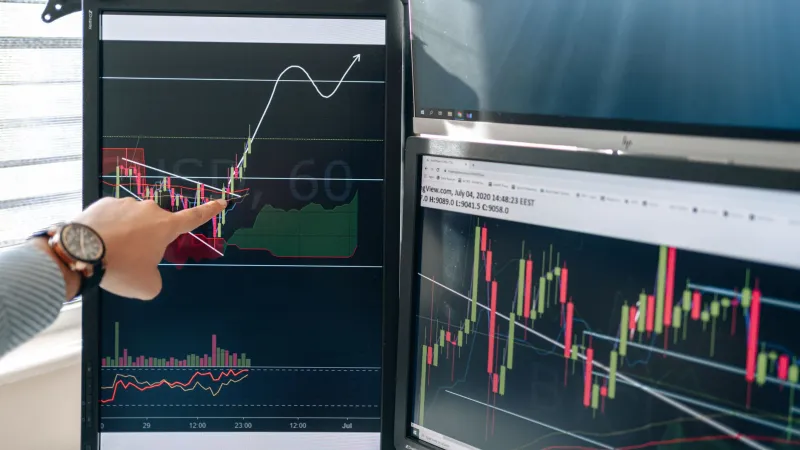 Held Overnight, Broken by Morning: Structuring Positions to Survive Macro Gap Events